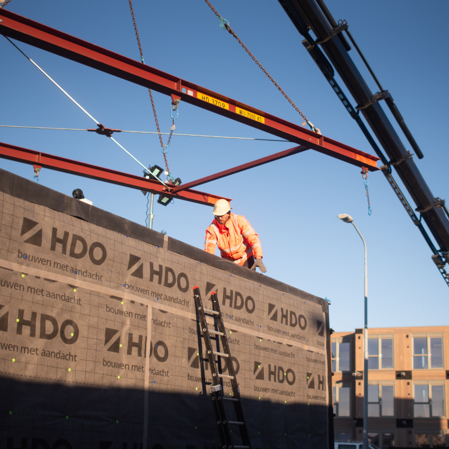 Plaatsing van een HDO module op de Laan van Decima